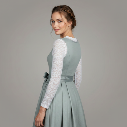 Elegant Dirndl | Kostymekjole for Kvinner til Oktoberfest